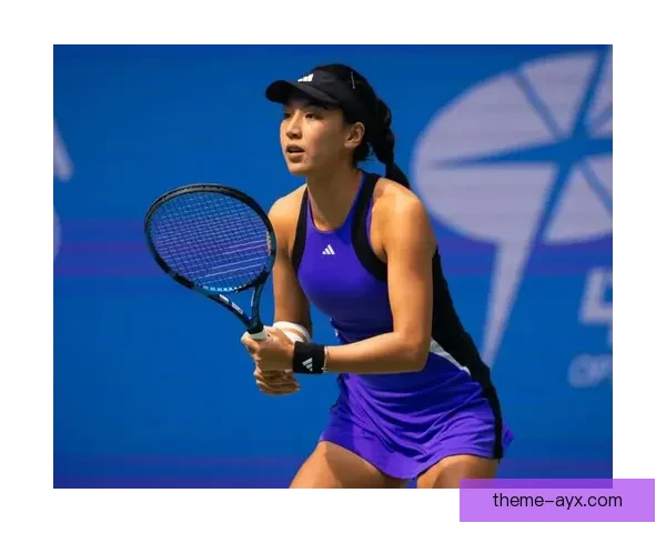 网球新星崛起：全能选手成功击败世界冠军，打破历史纪录