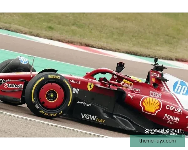 F1赛季格局生变各队争冠激战升级新星崛起引爆围场关注持续升温态势 F1赛季格局生变各队争冠激战升级新星崛起引爆围场关注持续升温态势